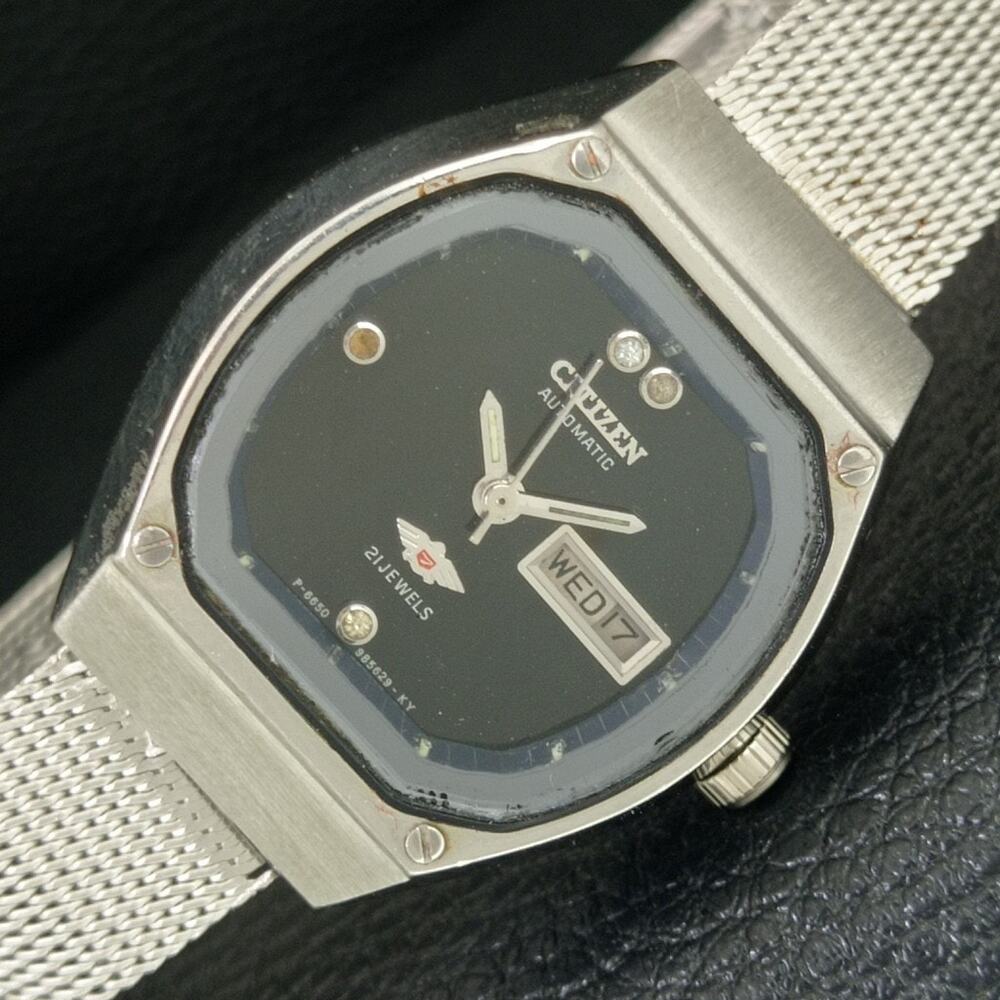 Vintage 1973 Citizen Automatic Womans Silver Watch W/daydate & Black accents